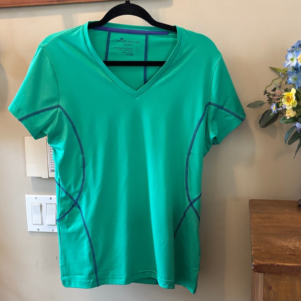 Peter Millar Wicking Women's Green V-Neck Top. Size L